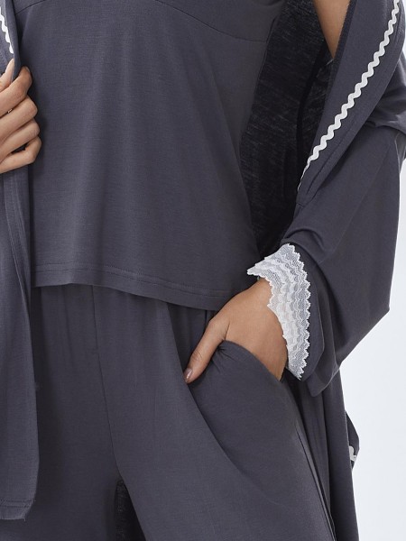 Picture of Women's Three-Piece Pajama