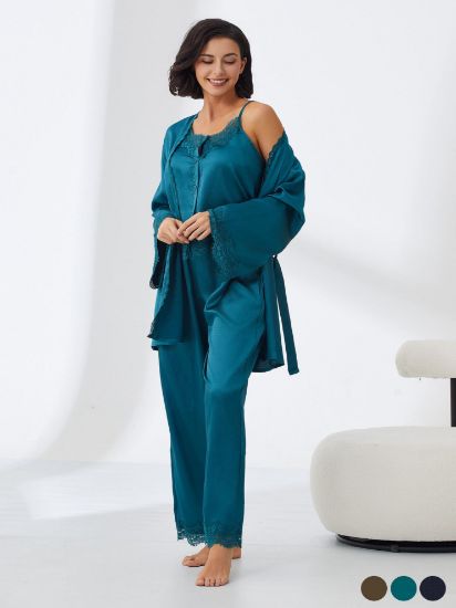 Picture of Women's Three-Piece Pajama