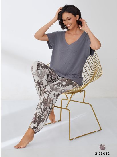 Picture of Women's Two-Piece Pajama