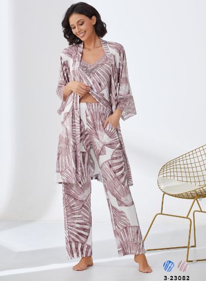 Picture of Women's Three-Piece Pajama