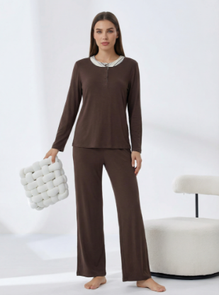 Picture of Women's Two-Piece Pajama
