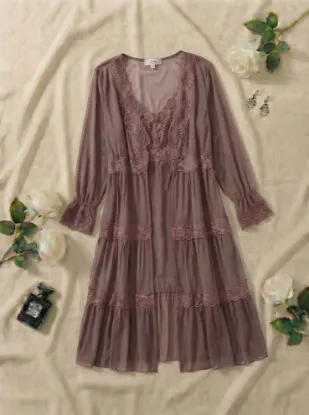 Picture of Women's two-piece lingerie robe