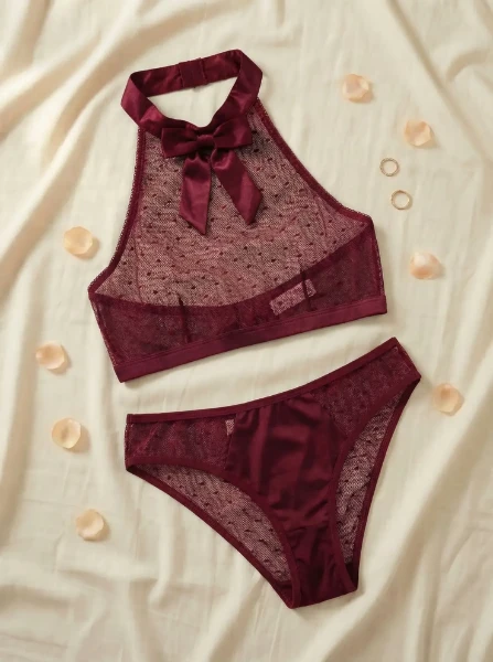 Picture of women's lingerie