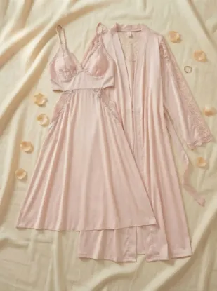 Picture of Women's two-piece lingerie robe