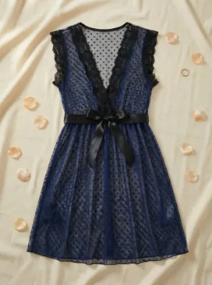 Picture of women's lingerie